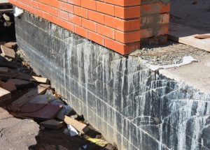 Waterproofing foundation walls